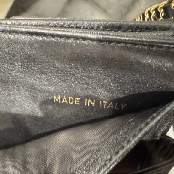 EUC CHANEL CAVIAR WALLET - Picture 5 of 9